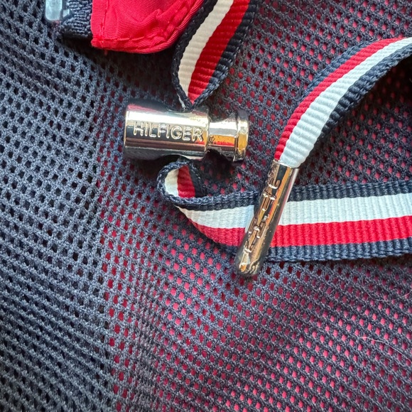 TOMMY HILFIGER Red Women’s Lightweight Everyday Weather Resistant Windbreaker M - Picture 11 of 16